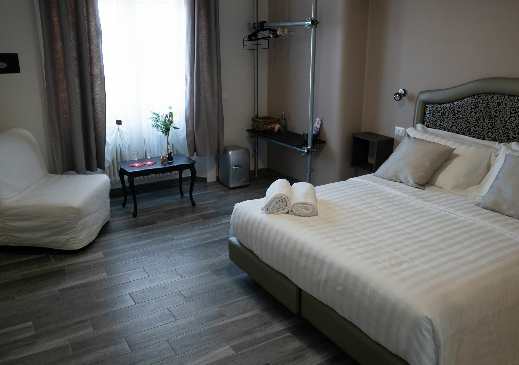 Piazza Bologna Little Suites Roma Ngoại thất bức ảnh