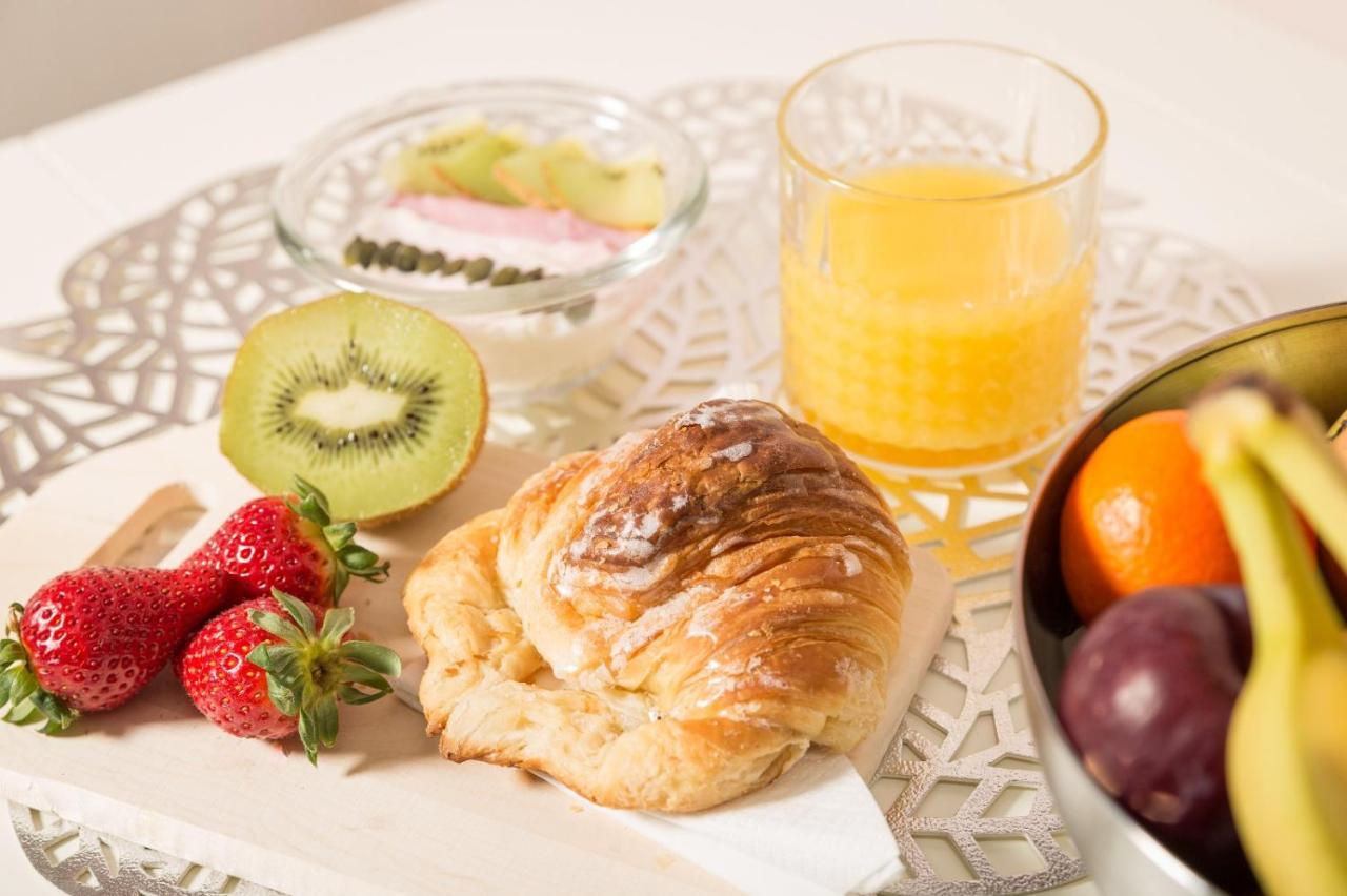 Piazza Bologna Little Suites Roma Ngoại thất bức ảnh